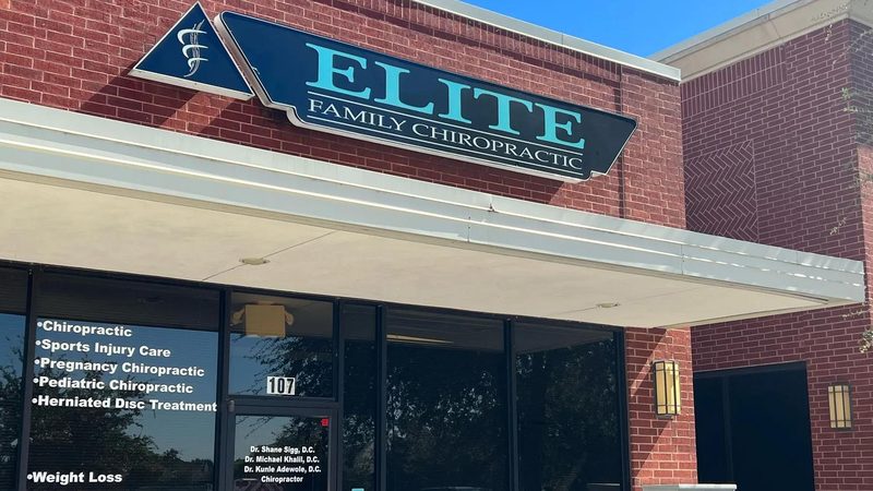 Elite Family Chiropractic storefront in Pearland, TX